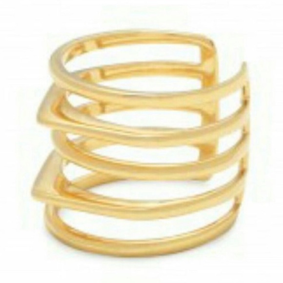 Stella and Dot Gold Maylee ring (S/M) Adjustable - Picture 4 of 8